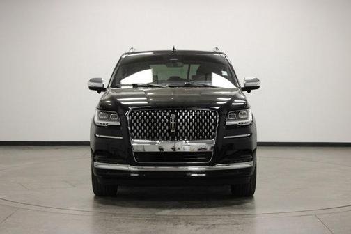 Infinite Black Metallic 2023 Lincoln Navigator Black Label