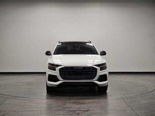 2019 Audi Q8 3.0T Premium Plus
