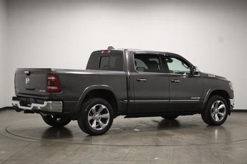 Photo 4 of 28 of 2020 RAM 1500 Limited