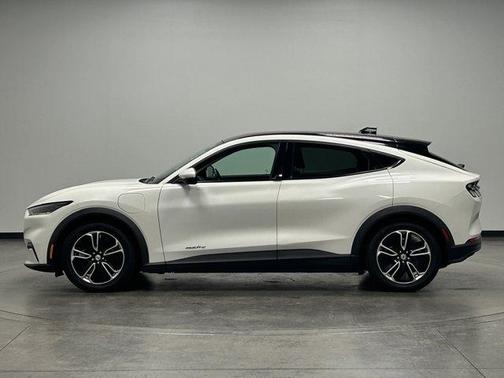 2021 Ford Mustang Mach-E Select
