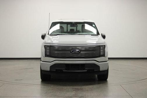 2023 Ford F-150 Lightning LARIAT