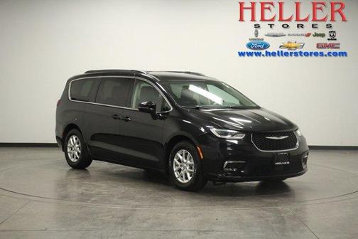 2022 Chrysler Pacifica Touring-L