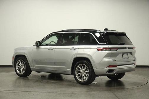 2024 Jeep Grand Cherokee Summit
