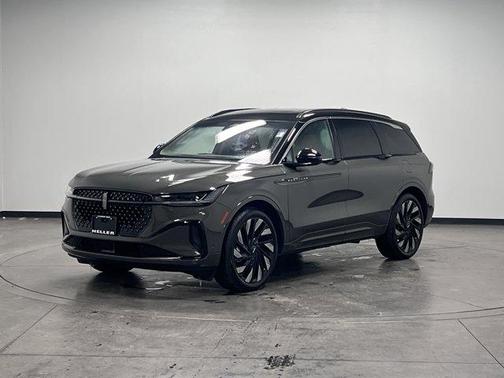 2024 Lincoln Nautilus Black Label