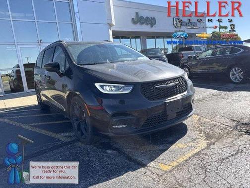 2025 Chrysler Pacifica Limited