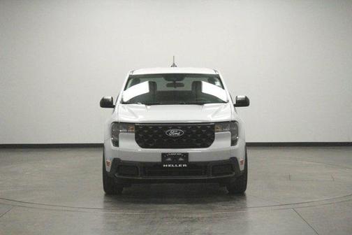 Space White Metallic 2025 Ford Maverick XLT