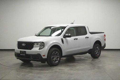 Space White Metallic 2025 Ford Maverick XLT