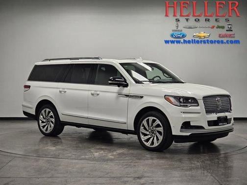 2023 Lincoln Navigator L Reserve