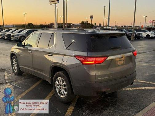 2020 Chevrolet Traverse LT Cloth
