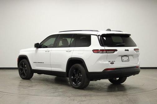 2022 Jeep Grand Cherokee L Laredo