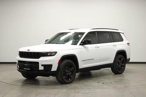 2022 Jeep Grand Cherokee L Laredo