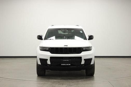 2022 Jeep Grand Cherokee L Laredo