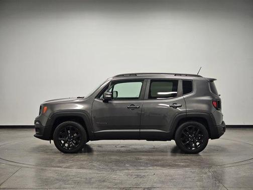 2017 Jeep Renegade Altitude
