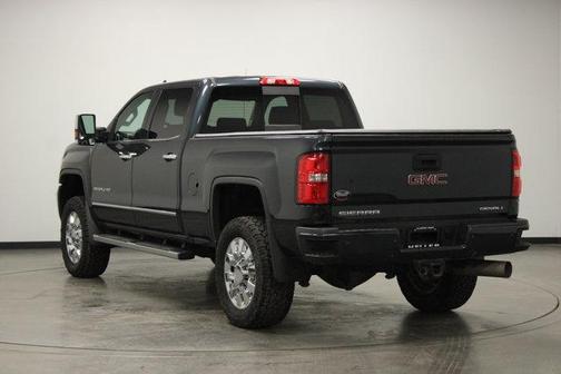 Gray 2018 GMC Sierra 2500 Denali