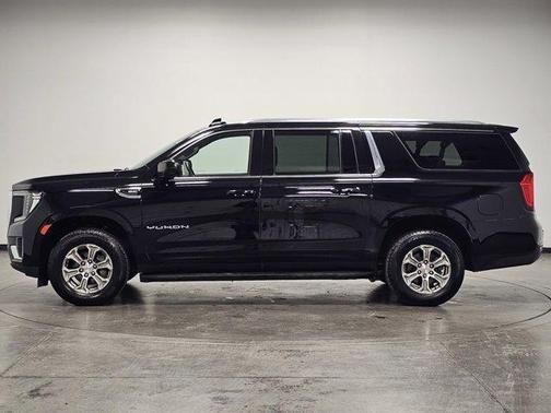 2024 GMC Yukon XL SLE
