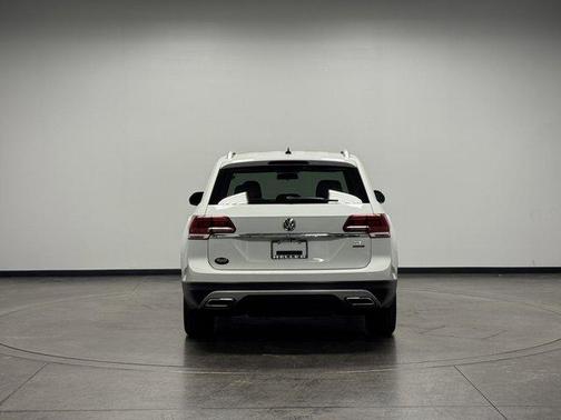 2018 Volkswagen Atlas 3.6L Launch Edition