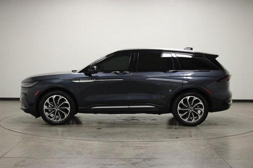 2024 Lincoln Nautilus Reserve