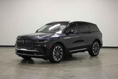 2024 Lincoln Nautilus Reserve