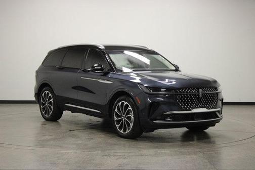 2024 Lincoln Nautilus Reserve