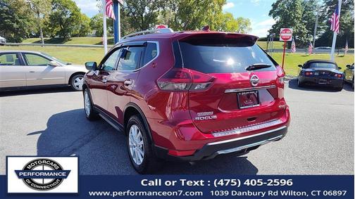 2018 Nissan Rogue SV