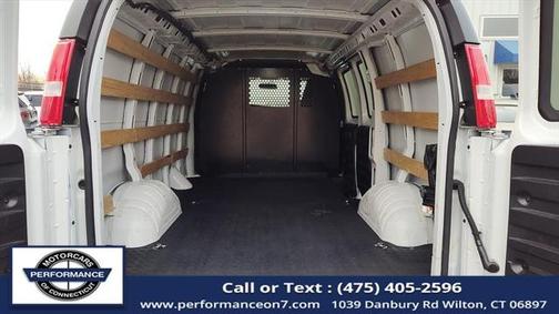 2022 GMC Savana 2500 Work Van