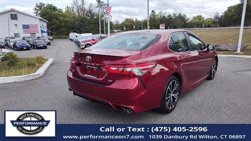 2018 Toyota Camry SE