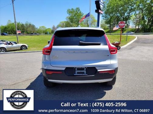 2020 Volvo XC40 T5 Momentum