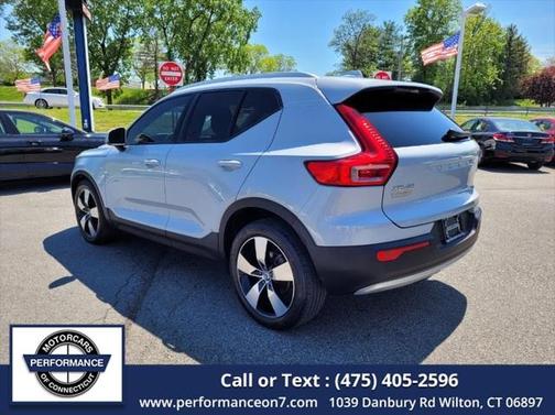 2020 Volvo XC40 T5 Momentum
