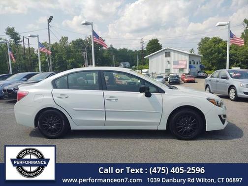 2016 Subaru Impreza 2.0i