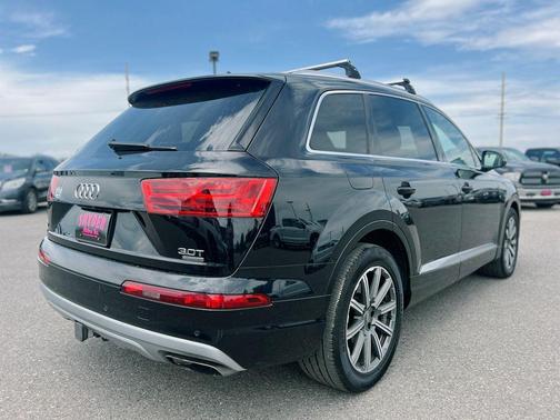 2017 Audi Q7 3.0T Premium Plus