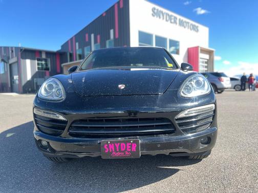 Black 2014 Porsche Cayenne Base