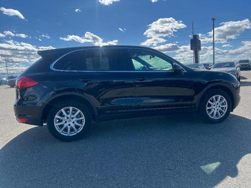 Black 2014 Porsche Cayenne Base
