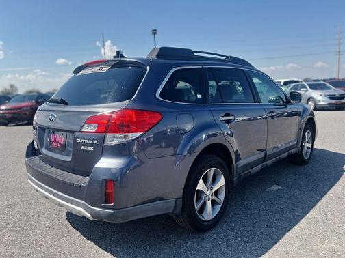 2014 Subaru Outback 2.5i Limited