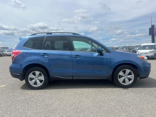 Quartz Blue Pearl 2016 Subaru Forester 2.5i Limited