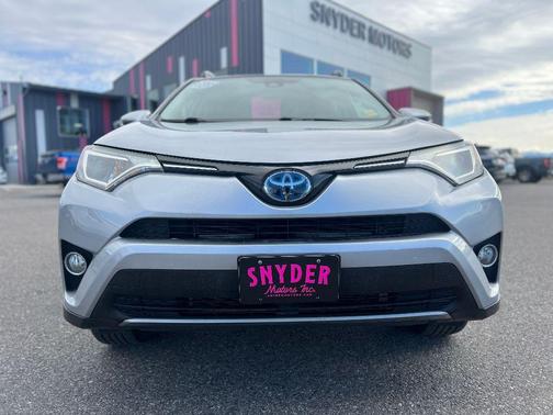 2017 Toyota RAV4 Hybrid XLE