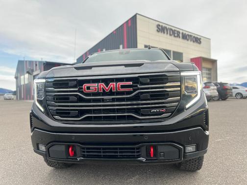 2022 GMC Sierra 1500 AT4