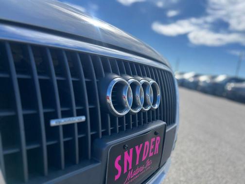 2011 Audi Q5 2.0T Premium Plus