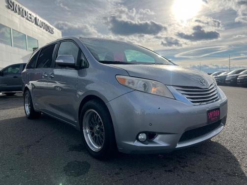 2013 Toyota Sienna Limited