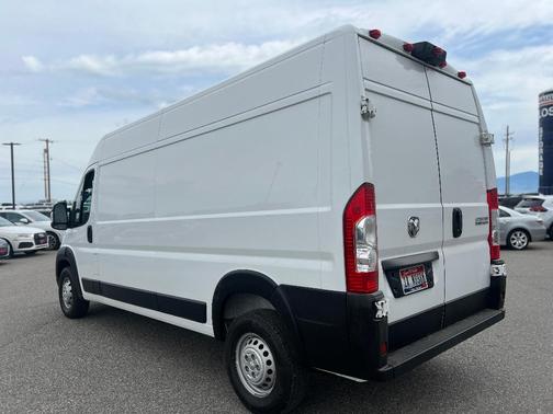 Bright White Clearcoat 2023 RAM ProMaster 2500 High Roof