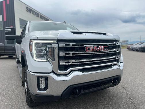Summit White 2022 GMC Sierra 2500 SLE