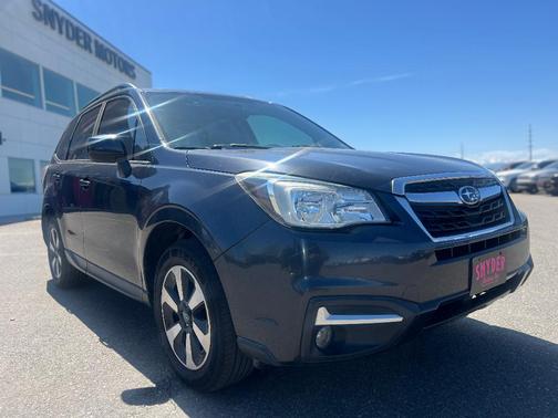 Dark Gray Metallic 2018 Subaru Forester 2.5i Premium