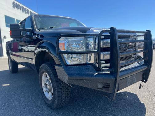 Tuxedo Black Metallic 2015 Ford F-250 XLT