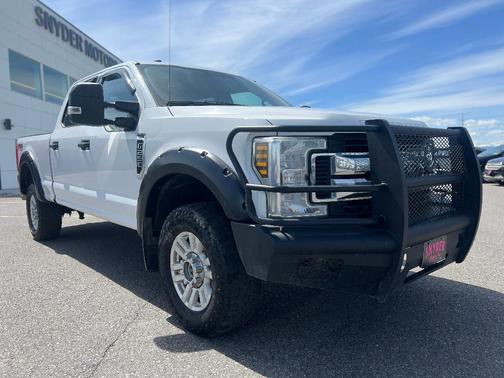 Oxford White 2018 Ford F-250 XLT
