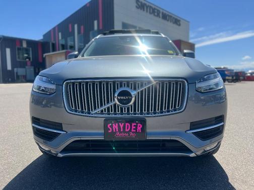 Gray Metallic 2017 Volvo XC90 T6 Inscription