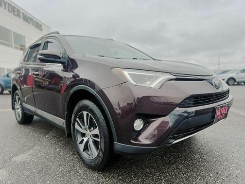 2017 Toyota RAV4 XLE