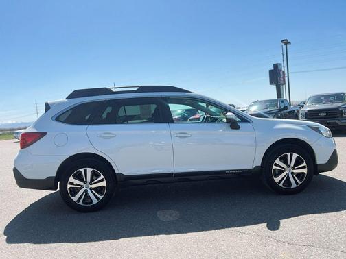 2018 Subaru Outback 2.5i Limited