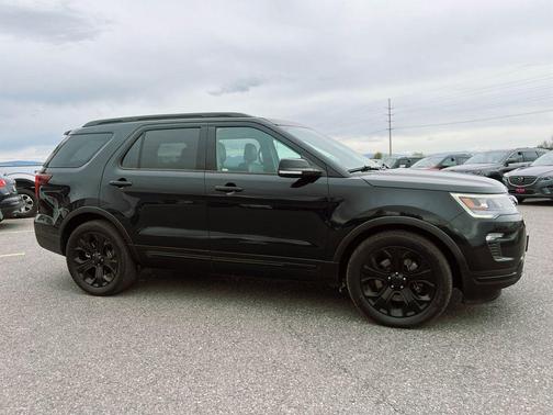 2018 Ford Explorer sport