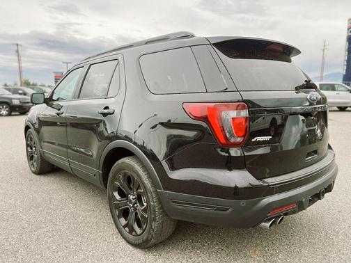 2018 Ford Explorer sport