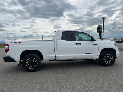 2014 Toyota Tundra SR5