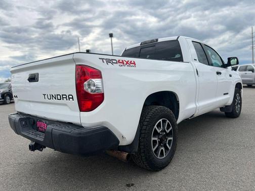 2014 Toyota Tundra SR5